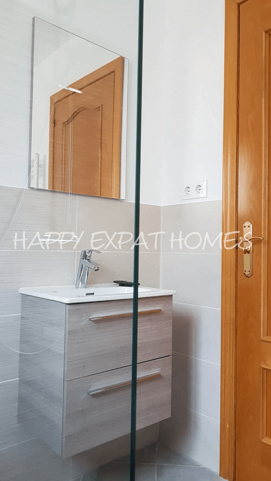 Beautiful family home located in a quiet area of the Sitges mountains Mas Mestre Olivella