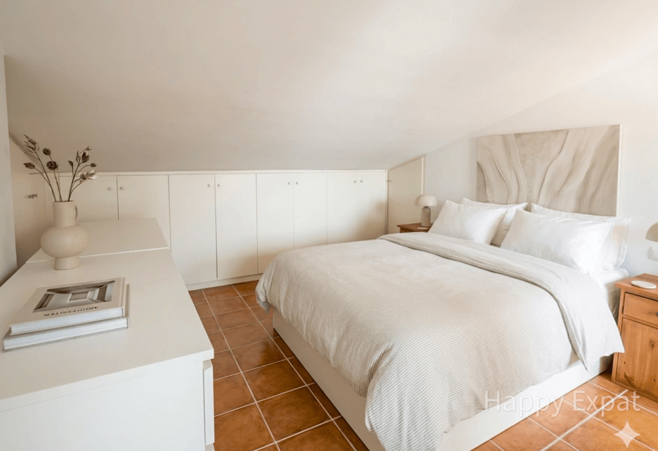 Attic Duplex with great views in Sitges