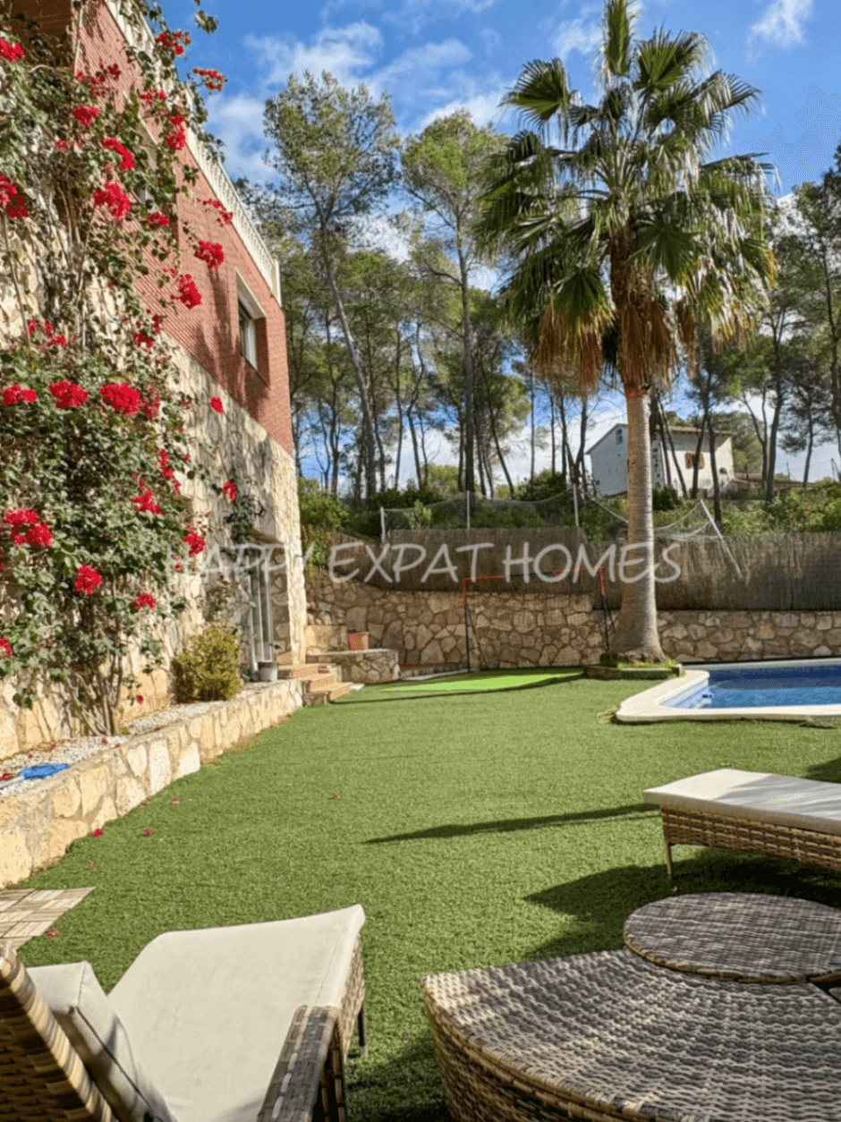 Bright and Spacious Villa with Pool, Garden, and Outdoor Living Areas in Olivella