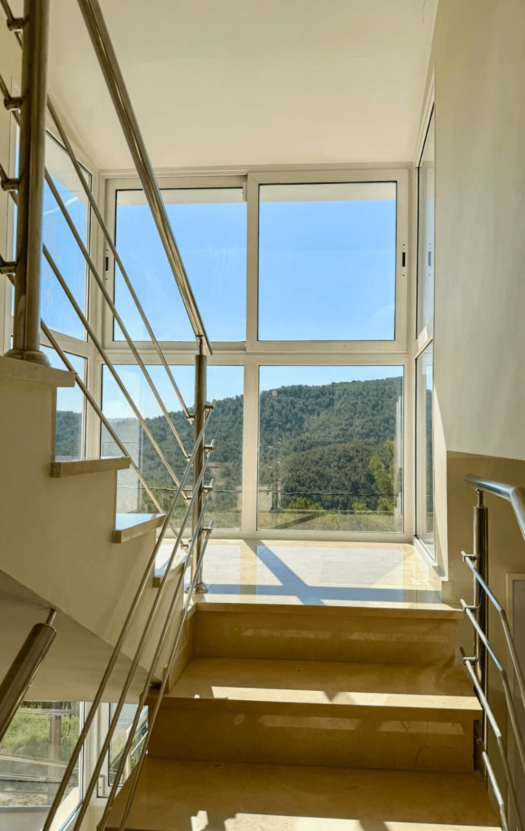 Villa with pool near Sitges close to schools, restaurants and stores