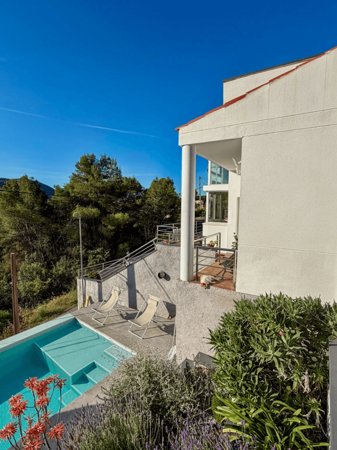 Villa with pool near Sitges close to schools, restaurants and stores