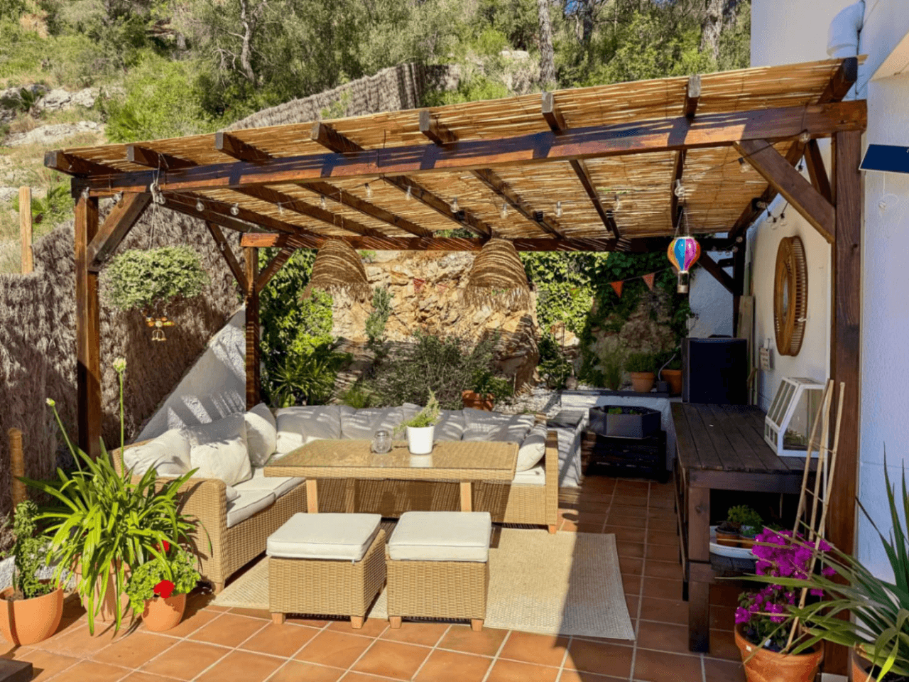 Villa with pool near Sitges close to schools, restaurants and stores