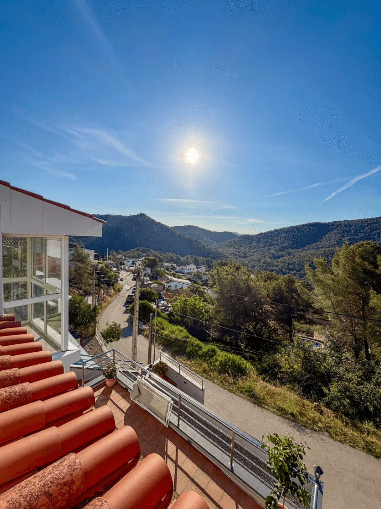 Villa with pool near Sitges close to schools, restaurants and stores