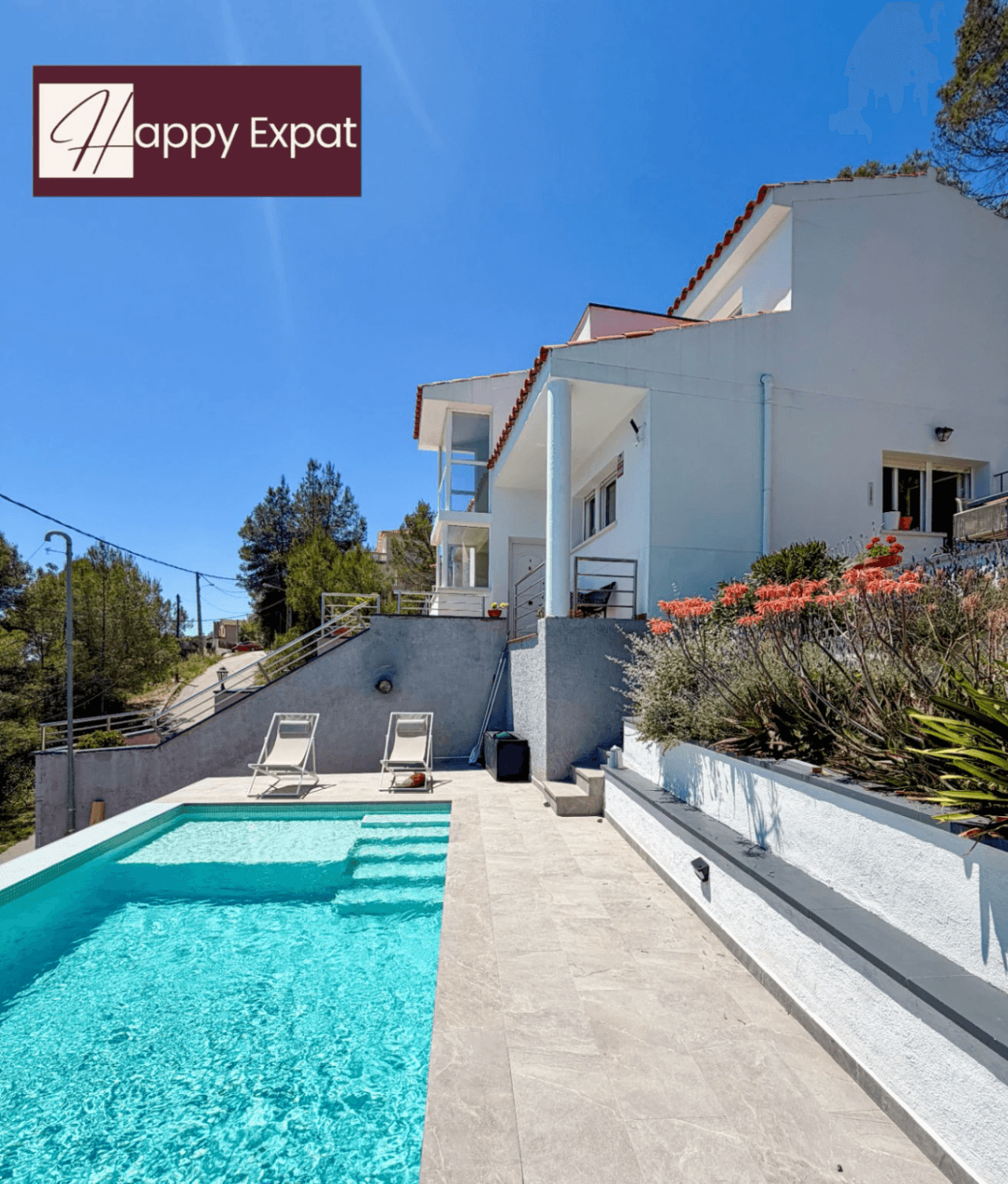 Villa with pool near Sitges close to schools, restaurants and stores