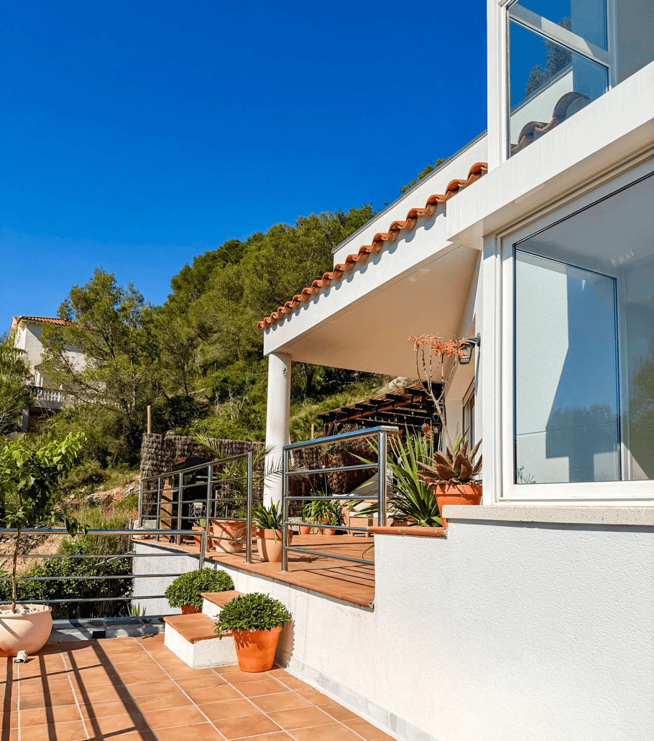 Villa with pool near Sitges close to schools, restaurants and stores