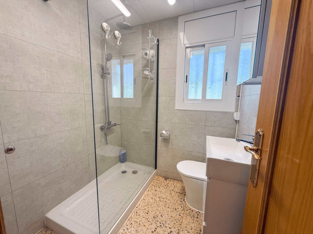 House with pool and Independent Apartment and Tourist Licence in Olivella – The Sitges Hills