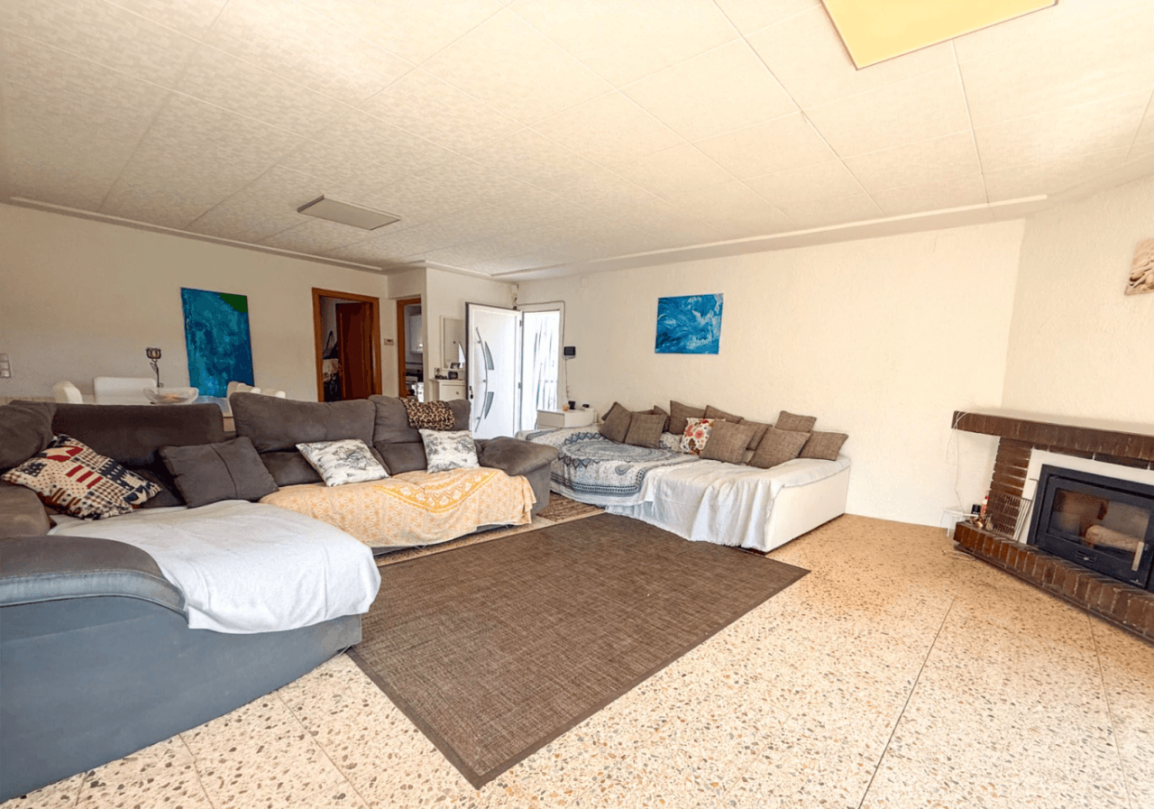 House with pool and Independent Apartment and Tourist Licence in Olivella – The Sitges Hills