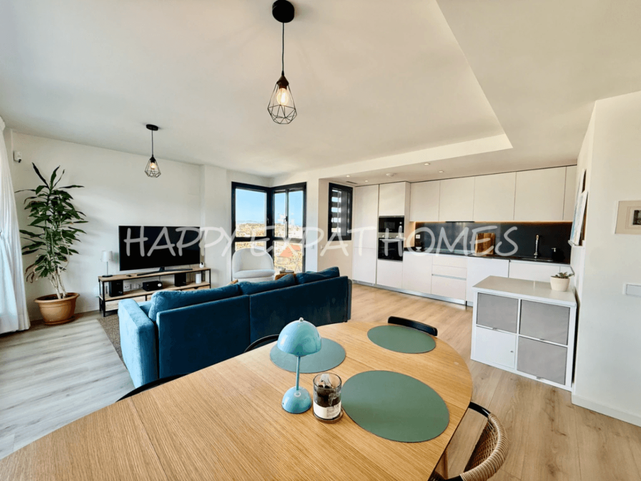 Brand New 4-Bedroom Duplex with Terraces, Pool & Premium Amenities in Vilanova i la Geltrú