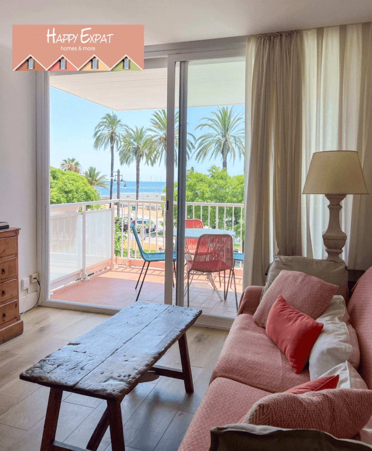 Deco flat in first line - Sitges