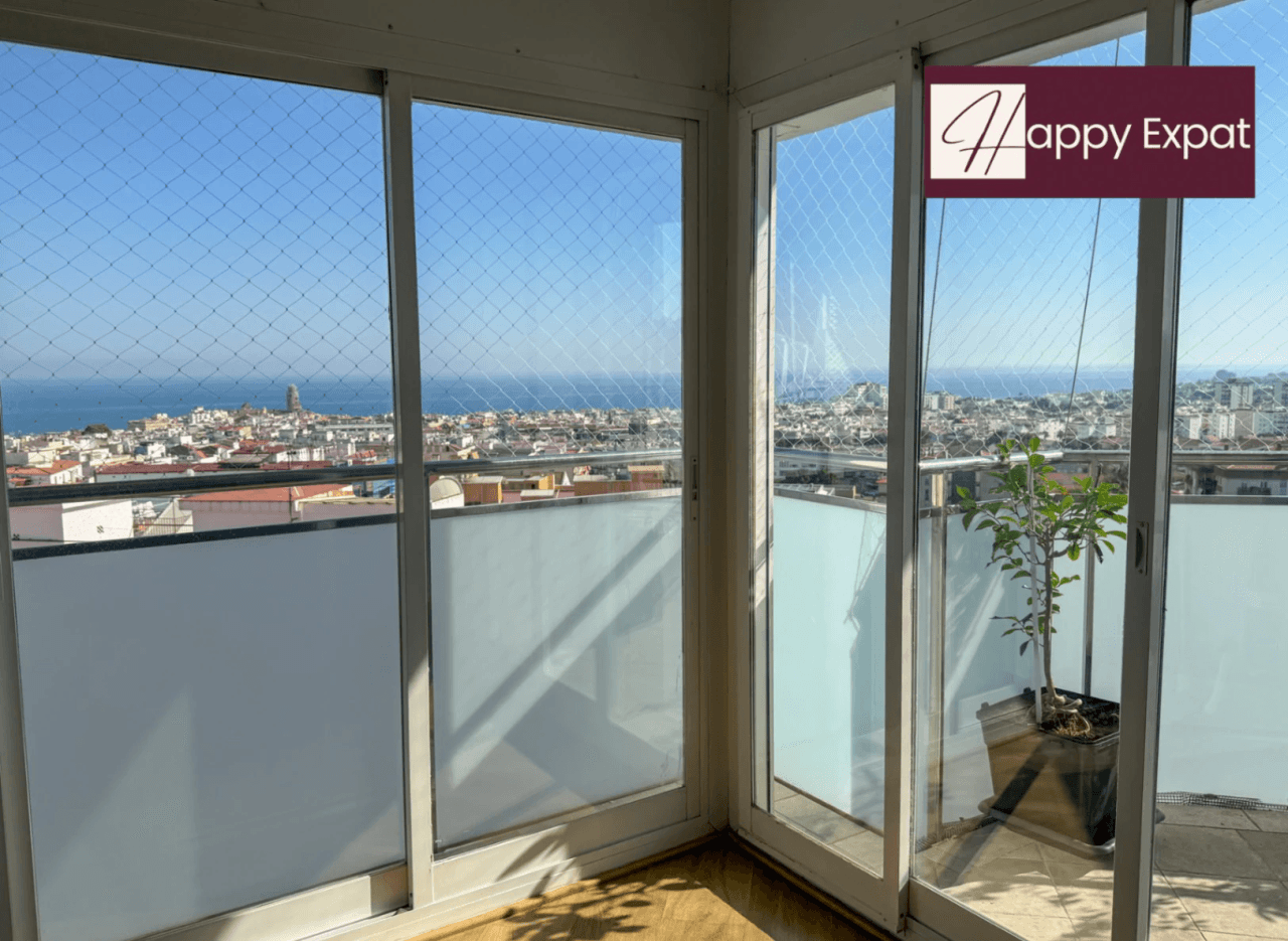 Penthouse at 7th floor with amazing seaviews in Sitges