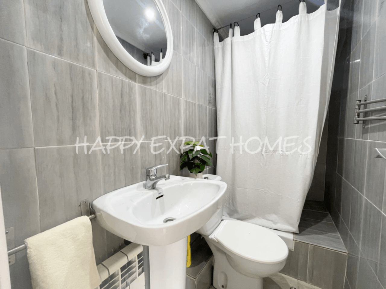 Big villa with private woods and tourist license