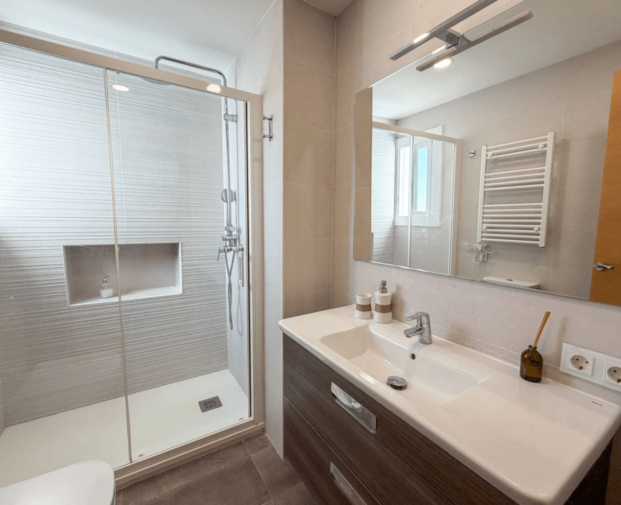 Penthouse at 7th floor with amazing seaviews in Sitges
