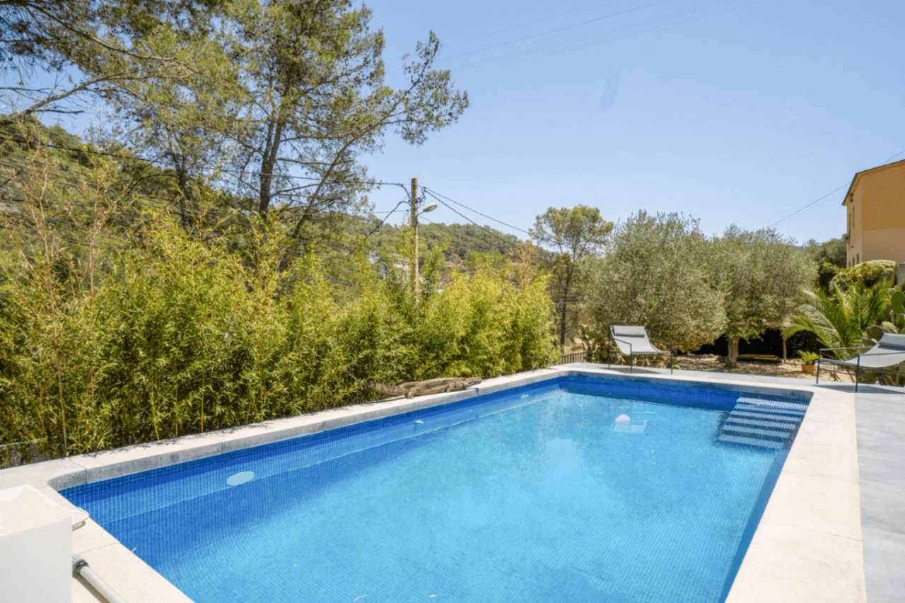Contemporary Villa with Panoramic Nature Views in Sitges Hills, Olivella