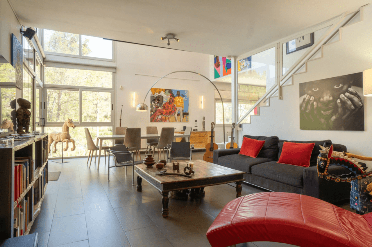 Contemporary Villa with Panoramic Nature Views in Sitges Hills, Olivella