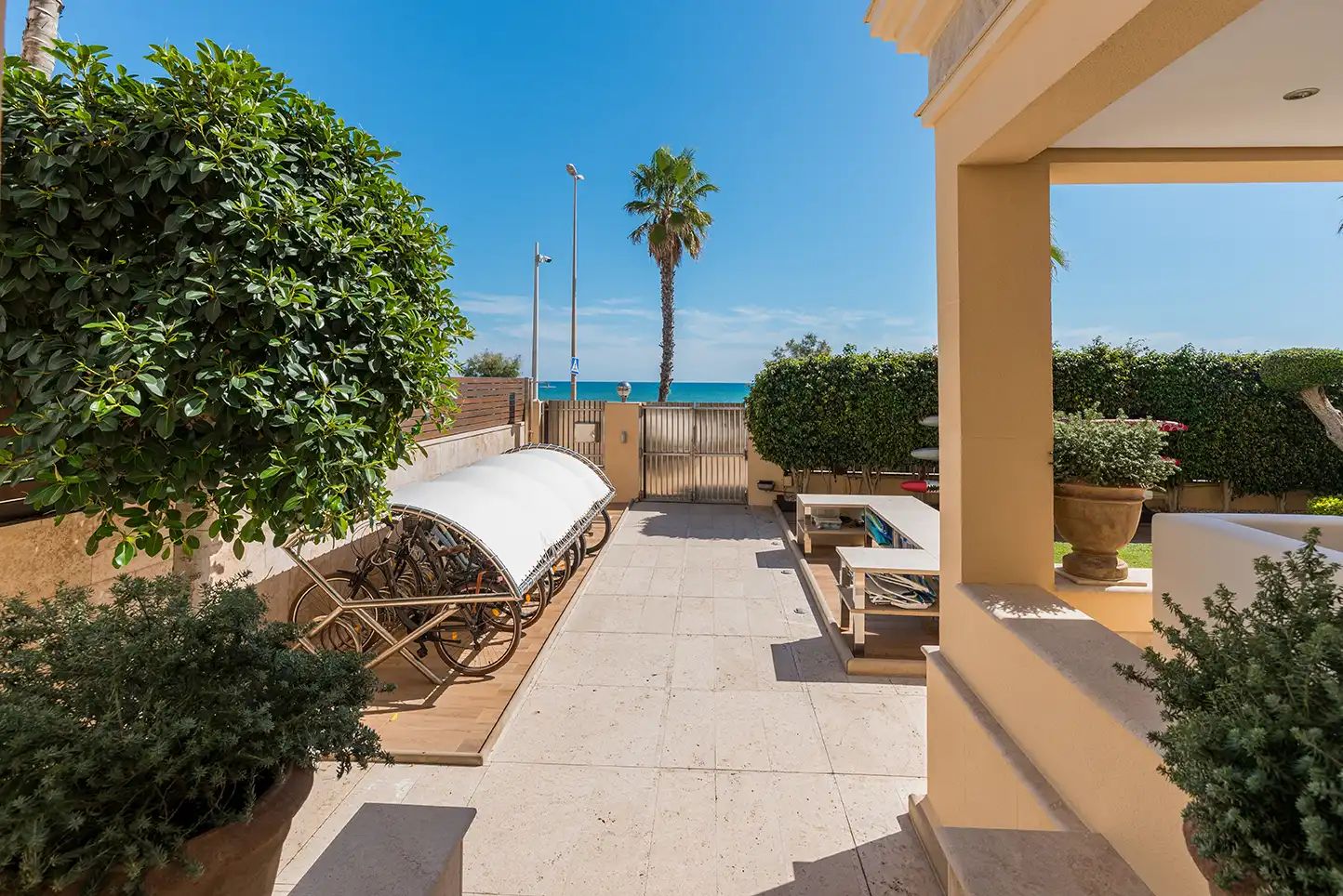 Sitges Sea Front Luxury Villa