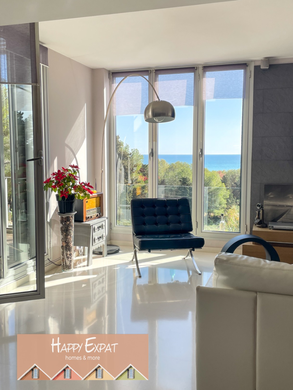 Duplex in Blaumar with sea view next to natural park