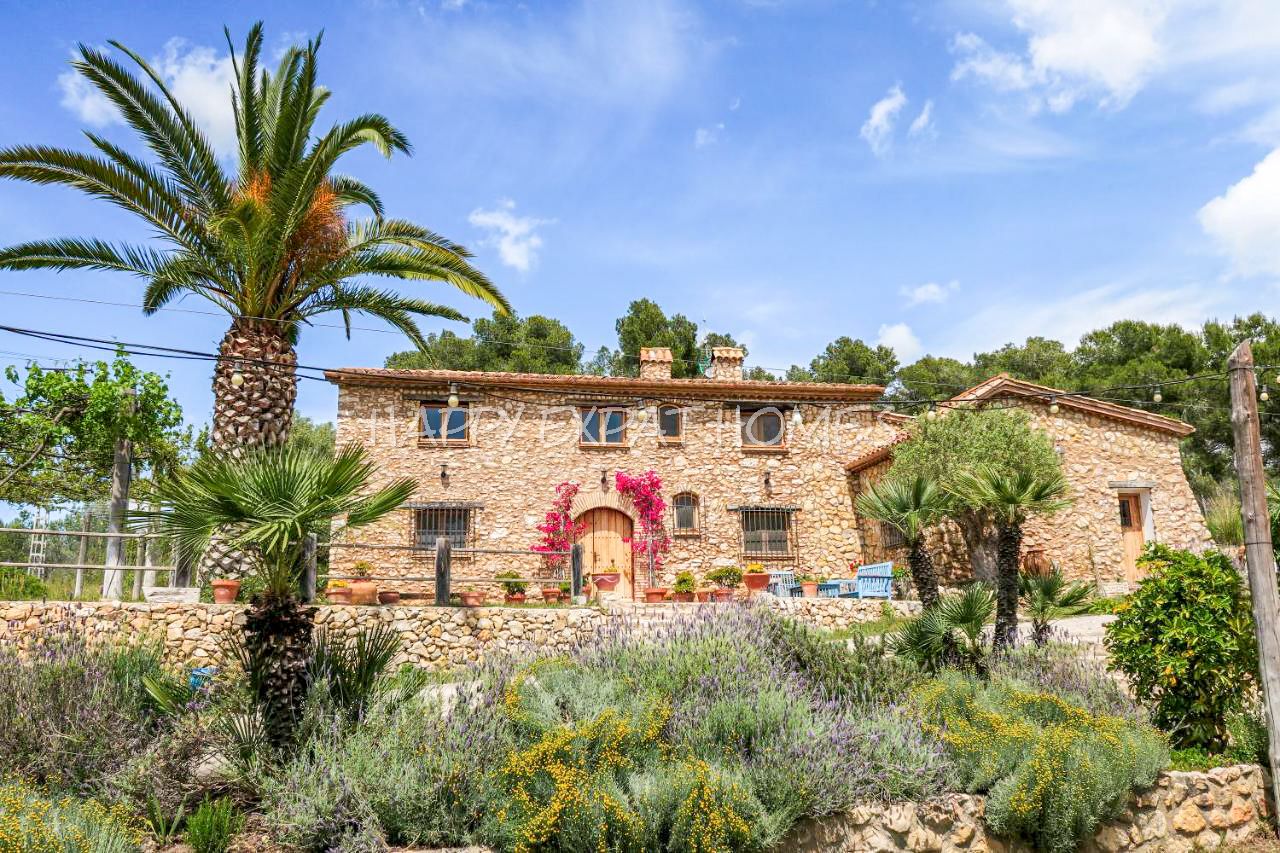 Majestuosa casa de campo en plena naturaleza cerca de Sitges