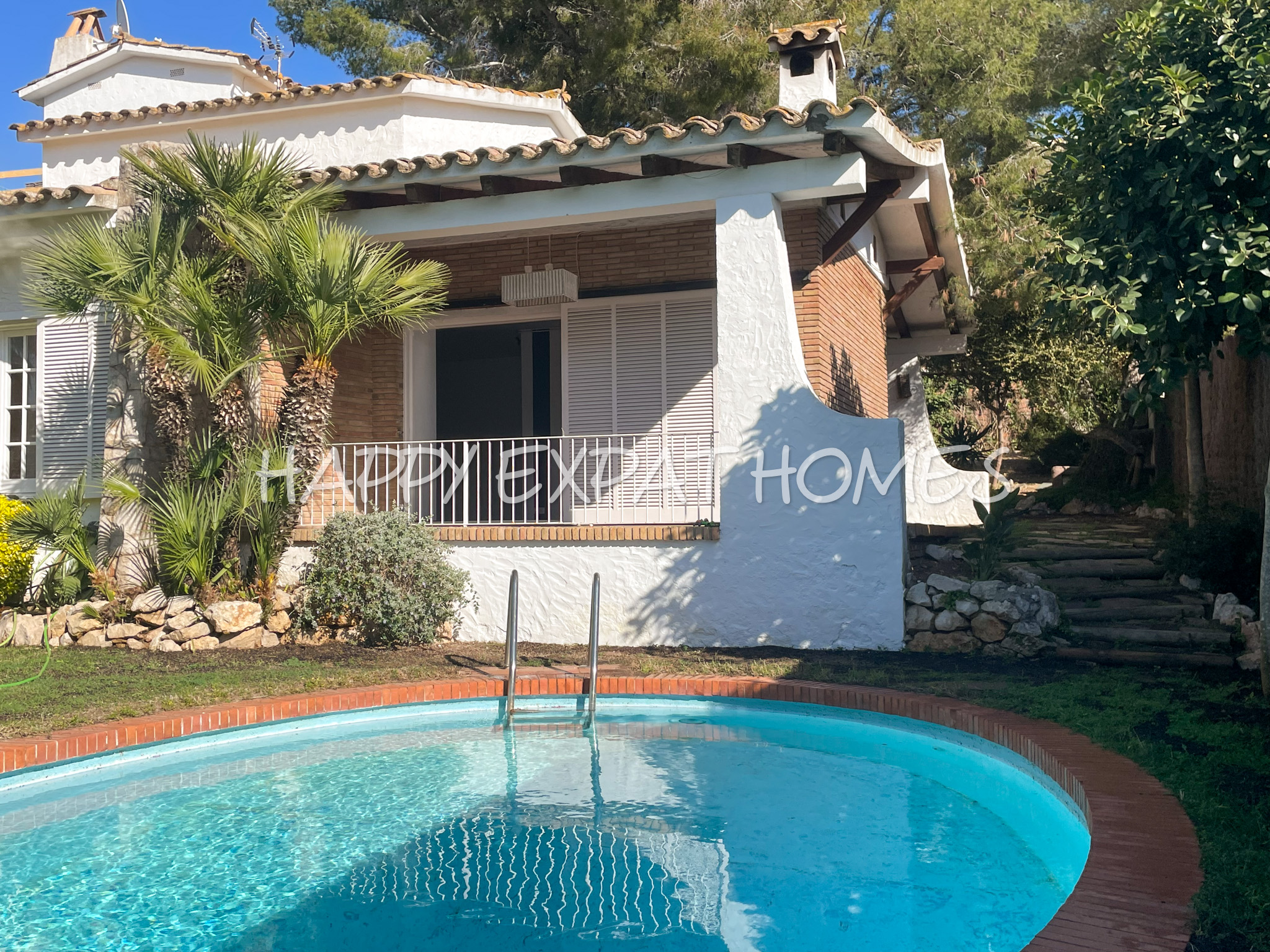 Charming rustic Villa at 5 min from Sitges town