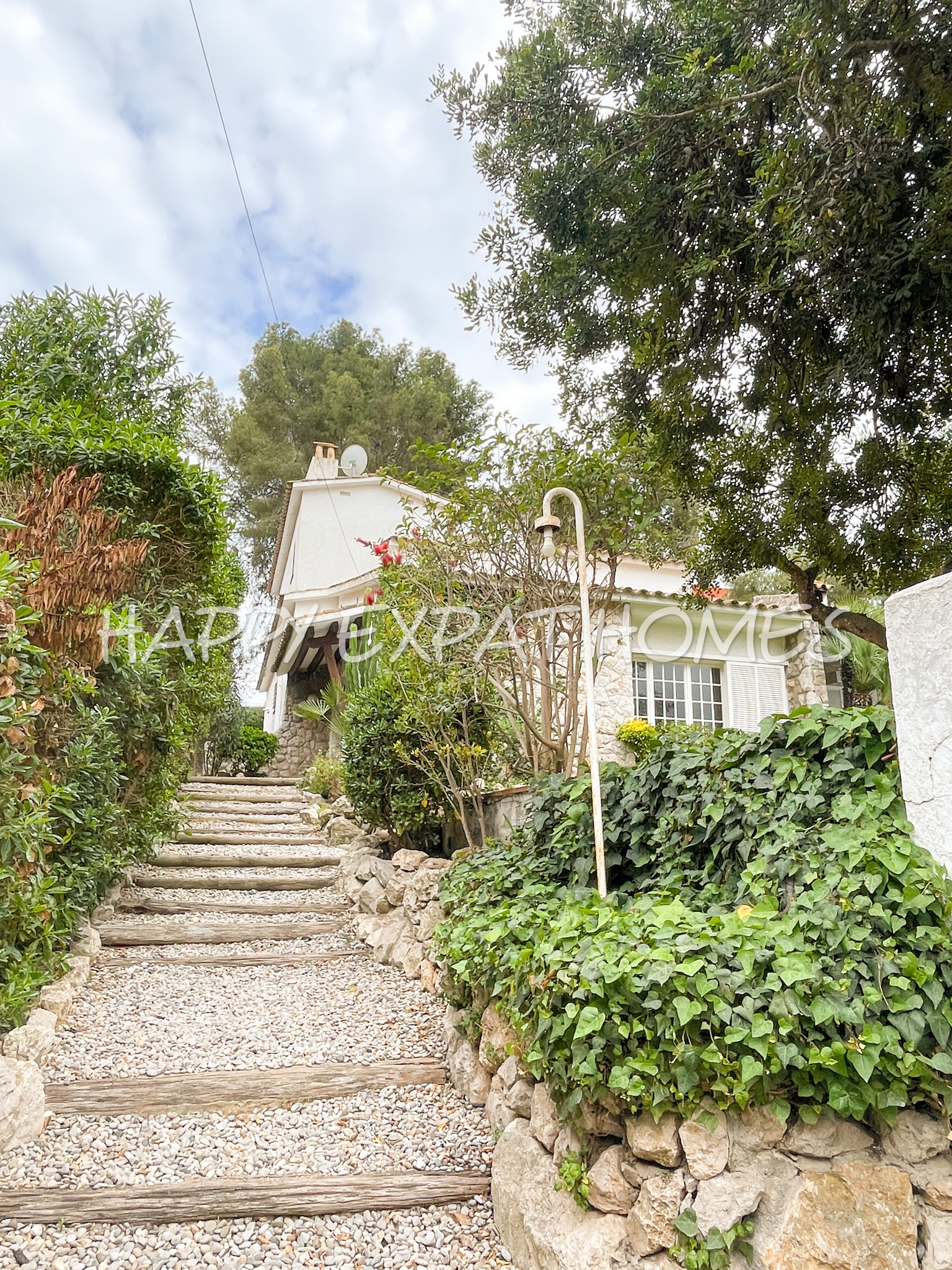 Charming rustic Villa at 5 min from Sitges town